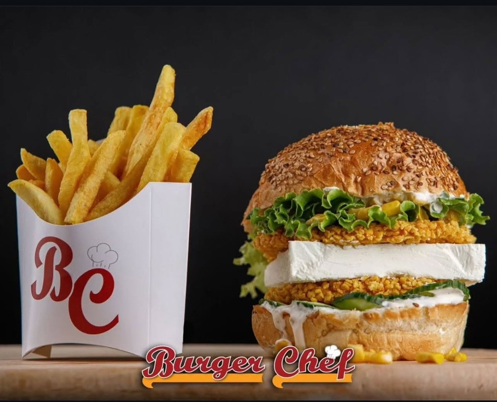 Пилешки бургер с картофки Burger Chef